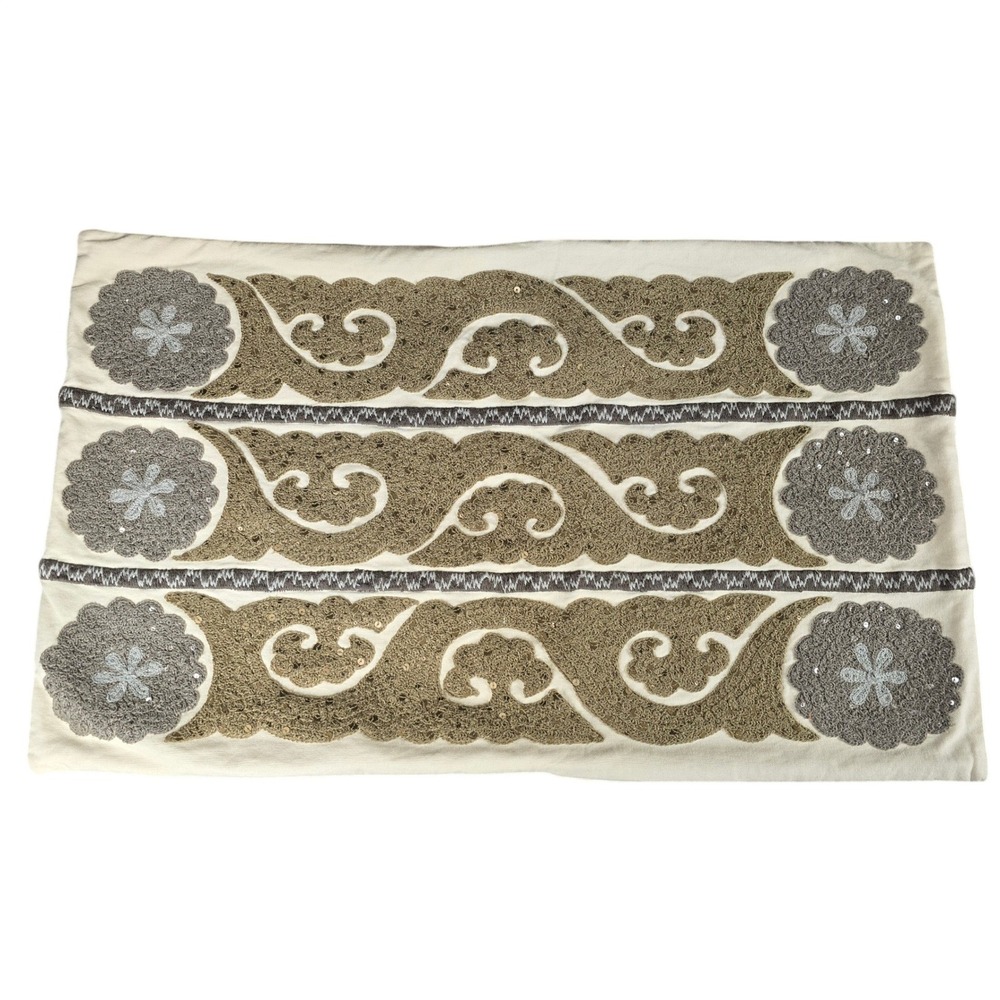 Pottery Barn Crewel Embroidered Pillow Cover Neutral Boho Floral Sequin‎ 16 x 26